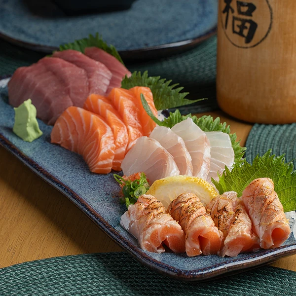 SASHIMI MORIWASE (16 PEÇAS VARIADAS)